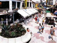 065-Plaza-San-Miguel.jpg (48309 bytes)