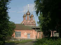 18-08-bogoyavleniya-church.jpg (150810 bytes)