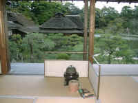 21-10-hikone-teahouse.jpg (101290 bytes)