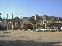 041-fortress.jpg (17283 bytes)