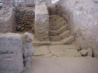 138-excav.jpg (15353 bytes)