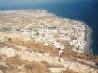 156-kamari.jpg (20293 bytes)