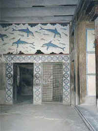 173-megaron.jpg (20699 bytes)