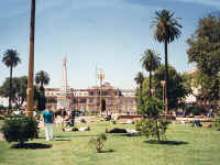 065-pink-plaza.jpg (35086 bytes)