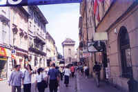 086-tower.jpg (34606 bytes)