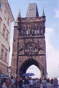 147-chas-twr.jpg (30528 bytes width=