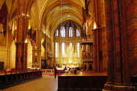 205-church-int.jpg (31799 bytes)