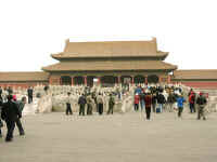 004-FC-Gate-Sup-Harmony.jpg (26647 bytes)