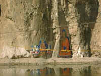 111-T-murals.jpg (34504 bytes)