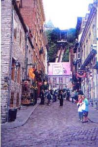 42-funicular.jpg (38759 bytes)