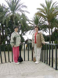 011-marbella-J&K.jpg (47446 bytes)