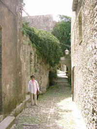 033-Jane-&-street.jpg (25363 bytes)