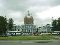 22-01-smolny.jpg (120091 bytes)