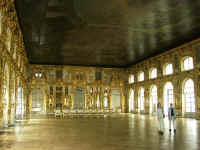 22-22-ballroom.JPG (160184 bytes)